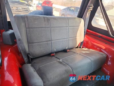 Zdjęcie 11 z 12 samochodu: 1997 JEEP WRANGLER / TJ SE VIN:1J4FY29P5VP403446 - miniatura