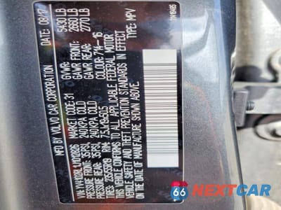 Zdjęcie 14 z 14 samochodu: 2018 VOLVO XC60 T5 INSCRIPTION VIN:YV4102RL1J1012826 - miniatura