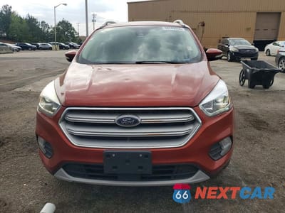 Piąte zdjęcie samochodu w środku: 2019 FORD ESCAPE TITANIUM VIN:1FMCU9J95KUB01321 - miniatura