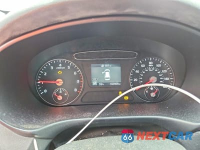 Zdjęcie 9 z 11 samochodu: 2019 KIA SORENTO LX V6 VIN:5XYPG4A51KG440320 - miniatura