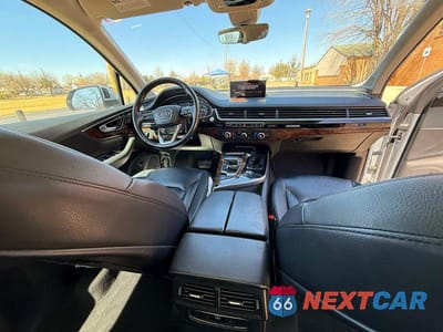 Zdjęcie 9 z 10 samochodu: 2018 AUDI Q7 PREMIUM PLUS VIN:WA1LAAF72JD046552 - miniatura