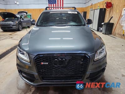 Piąte zdjęcie samochodu w środku: 2017 AUDI SQ5 PREMIUM PLUS VIN:WA1CCAFP1HA006520 - miniatura