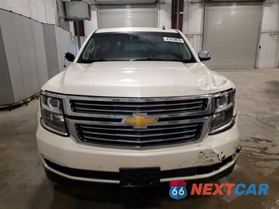 Piąte zdjęcie samochodu w środku: 2015 CHEVROLET SUBURBAN K1500 LTZ VIN:1GNSKKKC5FR117512 - miniatura