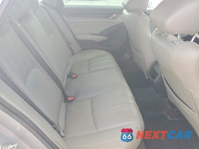 Zdjęcie 10 z 11 samochodu: 2019 HONDA ACCORD LX VIN:1HGCV1F16KA025777 - miniatura