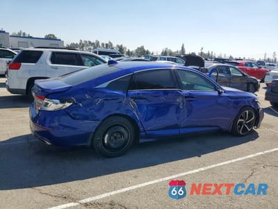 Trzecie zdjęcie samochodu z tyłu: 2018 HONDA ACCORD SPORT VIN:1HGCV1F35JA245122 - miniatura