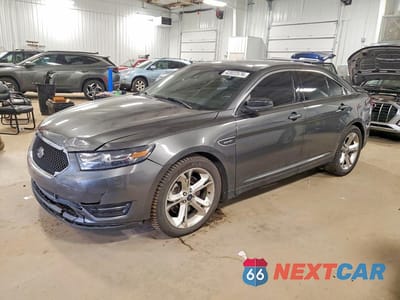 2019 FORD TAURUS SHO 1FAHP2KT1KG114123 - główne zdjęcie licytacji z USA - miniatura