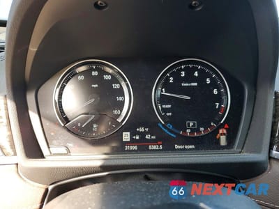 Zdjęcie 9 z 12 samochodu: 2021 BMW X1 XDRIVE28I VIN:WBXJG9C02M5S18274 - miniatura