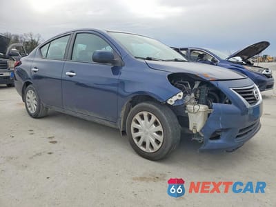 Czwarte zdjęcie samochodu z boku: 2012 NISSAN VERSA 1.6 S VIN:3N1CN7AP0CL904136 - miniatura