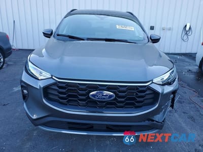 Piąte zdjęcie samochodu w środku: 2025 FORD ESCAPE ST LINE SELECT VIN:1FMCU9NA0SUA42120 - miniatura