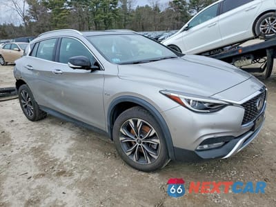 Czwarte zdjęcie samochodu z boku: 2018 INFINITI QX30 ESSENTIAL VIN:SJKCH5CRXJA005745 - miniatura