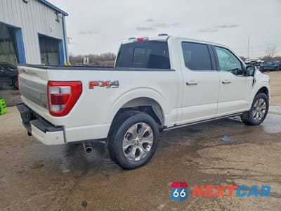 Trzecie zdjęcie samochodu z tyłu: 2022 FORD F150 SUPERCREW VIN:1FTFW1E53NFB49641 - miniatura