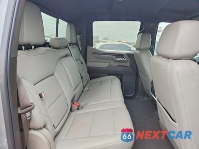 Zdjęcie 10 z 11 samochodu: 2025 GMC SIERRA K1500 SLT VIN:3GTUUDED0SG352373 - miniatura