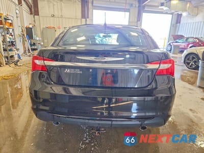Zdjęcie 6 z 11 samochodu: 2012 CHRYSLER 200 S VIN:1C3CCBHGXCN162442 - miniatura