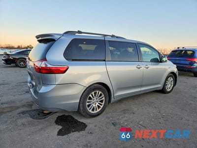 Trzecie zdjęcie samochodu z tyłu: 2015 TOYOTA SIENNA XLE 8-PASSENGER VIN:5TDYK3DC4FS608189 - miniatura