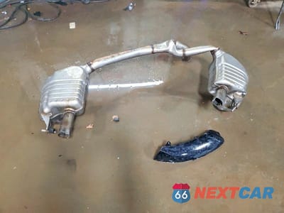 Zdjęcie 12 z 12 samochodu: 2018 MERCEDES-BENZ C 300 4MATIC VIN:55SWF4KB0JU245476 - miniatura