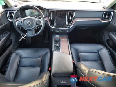 Zdjęcie 8 z 12 samochodu: 2022 VOLVO S60 B5 MOMENTUM VIN:7JRL12TZXNG157910 - miniatura