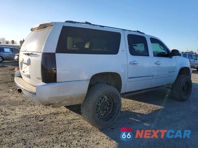 Trzecie zdjęcie samochodu z tyłu: 2012 CHEVROLET SUBURBAN K1500 LTZ VIN:1GNSKKE77CR174658 - miniatura