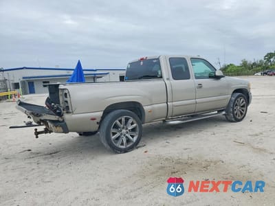 Trzecie zdjęcie samochodu z tyłu: 2003 GMC SIERRA K1500 DENALI VIN:2GTFK69U131253673 - miniatura