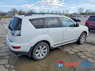 Trzecie zdjęcie samochodu z tyłu: 2013 MITSUBISHI OUTLANDER SE VIN:JA4JT3AW7DU005222 - miniatura