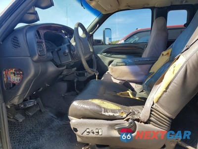 Zdjęcie 7 z 13 samochodu: 1999 DODGE RAM 3500 FLATBED TRUCK VIN:1B7MF3366XJ528311 - miniatura
