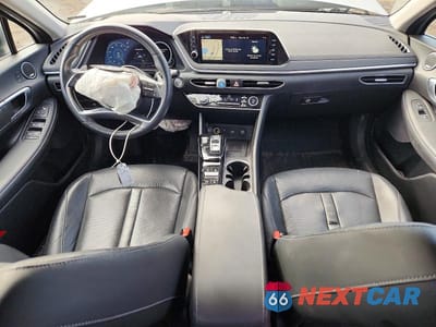 Zdjęcie 8 z 11 samochodu: 2021 HYUNDAI SONATA LIMITED VIN:5NPEH4J21MH123076 - miniatura