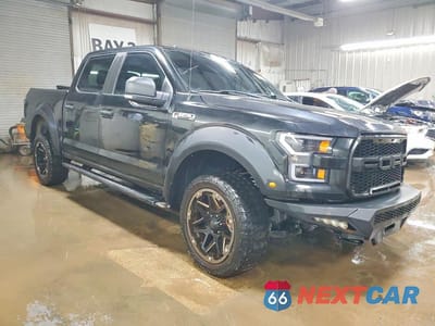 Czwarte zdjęcie samochodu z boku: 2015 FORD F150 SUPERCREW VIN:1FTEW1E81FKE54358 - miniatura