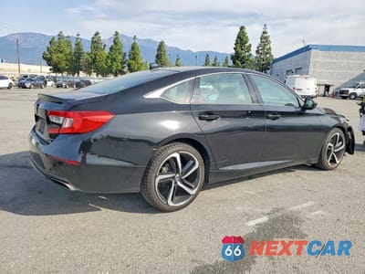 Trzecie zdjęcie samochodu z tyłu: 2019 HONDA ACCORD SPORT VIN:1HGCV1F38KA136848 - miniatura