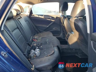 Zdjęcie 10 z 12 samochodu: 2017 VOLKSWAGEN PASSAT SE VIN:1VWBT7A34HC037884 - miniatura