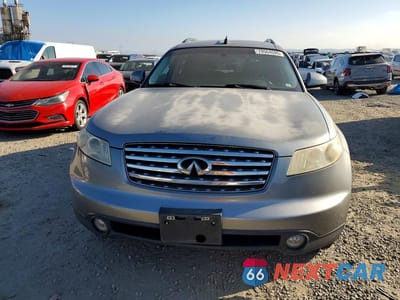 Piąte zdjęcie samochodu w środku: 2005 INFINITI FX35 BASE VIN:JNRAS08U05X109563 - miniatura