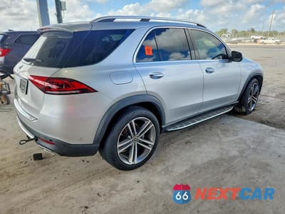 Trzecie zdjęcie samochodu z tyłu: 2020 MERCEDES-BENZ GLE 350 VIN:4JGFB4JE5LA205541 - miniatura