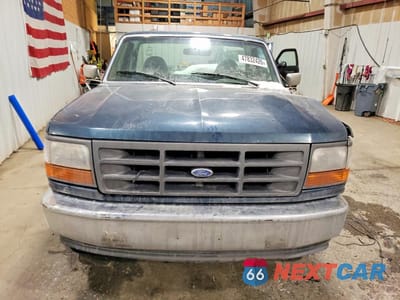 Piąte zdjęcie samochodu w środku: 1995 FORD F150 VIN:1FTEF14N8SLC13585 - miniatura