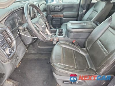 Zdjęcie 7 z 11 samochodu: 2020 GMC SIERRA K3500 DENALI VIN:1GT49WEY0LF304715 - miniatura