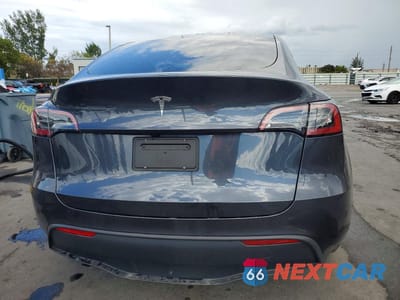 Zdjęcie 6 z 12 samochodu: 2024 TESLA MODEL Y VIN:7SAYGDED0RA329636 - miniatura