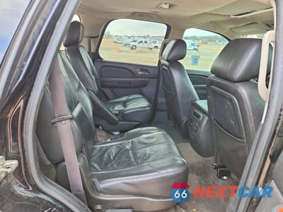 Zdjęcie 11 z 14 samochodu: 2011 CHEVROLET TAHOE C1500 LT VIN:1GNSCBE09BR393569 - miniatura