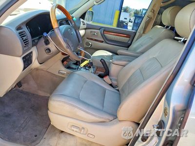 Zdjęcie 7 z 12 samochodu: 2005 LEXUS LX 470 BASE VIN:JTJHT00W253551225 - miniatura