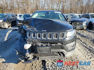 Piąte zdjęcie samochodu w środku: 2021 JEEP COMPASS LATITUDE VIN:3C4NJDBB5MT547511 - miniatura