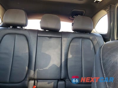 Zdjęcie 10 z 12 samochodu: 2018 BMW X1 XDRIVE28I VIN:WBXHT3C33J3H31240 - miniatura