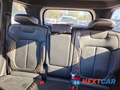 Zdjęcie 10 z 14 samochodu: 2022 JEEP GRAND CHEROKEE SUMMIT 4XE VIN:1C4RJYE63N8724774 - miniatura