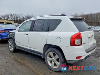 Drugie zdjęcie samochodu z przodu: 2011 JEEP COMPASS SPORT VIN:1J4NF1FB4BD202137 - miniatura