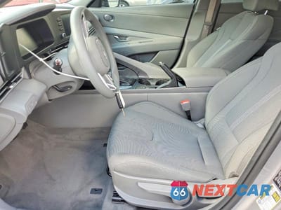Zdjęcie 7 z 12 samochodu: 2025 HYUNDAI ELANTRA SE VIN:KMHLL4DG9SU969435 - miniatura