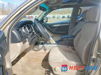 Zdjęcie 7 z 13 samochodu: 2005 TOYOTA 4RUNNER SR5 VIN:JTEBT14R350054037 - miniatura