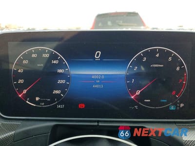 Zdjęcie 9 z 13 samochodu: 2023 MERCEDES-BENZ C 300 4MATIC VIN:W1KAF4HB4PR130200 - miniatura