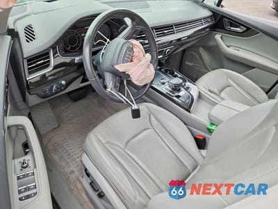 Zdjęcie 8 z 12 samochodu: 2019 AUDI Q7 PRESTIGE VIN:WA1VAAF73KD019032 - miniatura