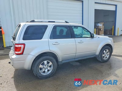 Trzecie zdjęcie samochodu z tyłu: 2011 FORD ESCAPE LIMITED VIN:1FMCU0EG0BKA25376 - miniatura