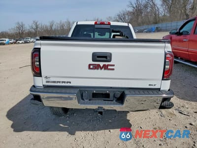 Zdjęcie 6 z 12 samochodu: 2018 GMC SIERRA K1500 SLT VIN:3GTU2NEC2JG180929 - miniatura