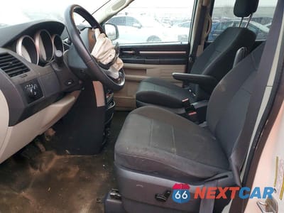Zdjęcie 7 z 14 samochodu: 2010 DODGE GRAND CARAVAN SE VIN:2D4RN4DE3AR464898 - miniatura