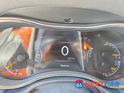 Zdjęcie 9 z 13 samochodu: 2018 JEEP GRAND CHEROKEE OVERLAND VIN:1C4RJFCG8JC405894 - miniatura
