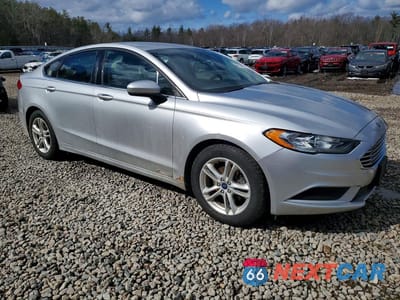 Czwarte zdjęcie samochodu z boku: 2018 FORD FUSION VIN:3FA6P0HD2JR258444 - miniatura