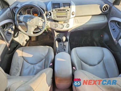 Zdjęcie 8 z 13 samochodu: 2007 TOYOTA RAV4 LIMITED VIN:JTMBK31VX76011223 - miniatura