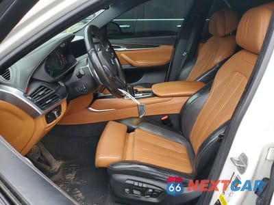 Zdjęcie 7 z 13 samochodu: 2015 BMW X6 XDRIVE50I VIN:5UXKU6C50F0F94333 - miniatura